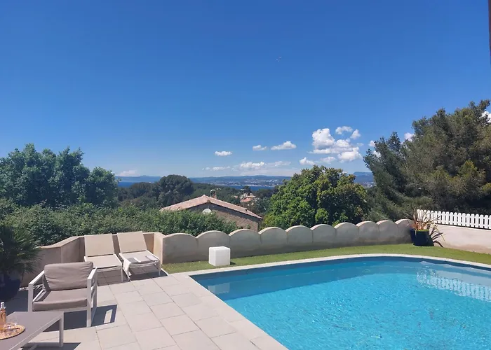 Bleu Azur By Interhome *