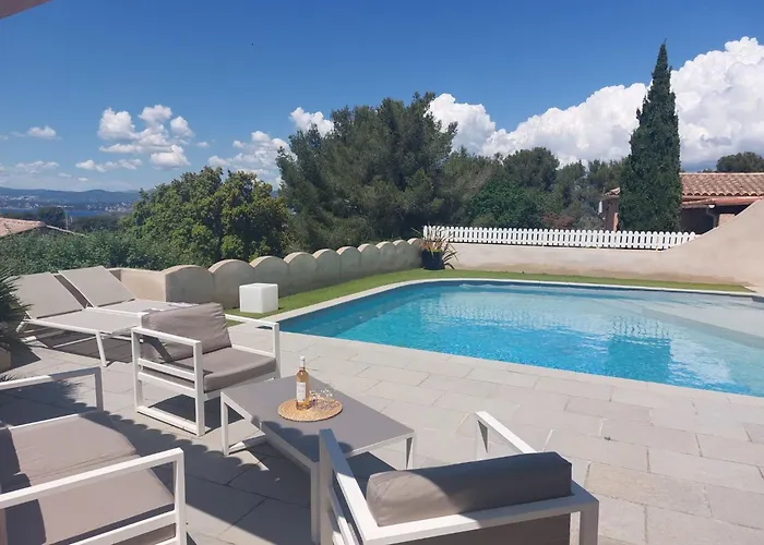 Bleu Azur By Interhome סיס-פור-לה-פלאז'